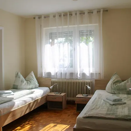 Noll Apartment